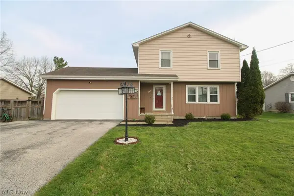 1913 Cloverbrook Drive, Mineral Ridge, OH 44440
