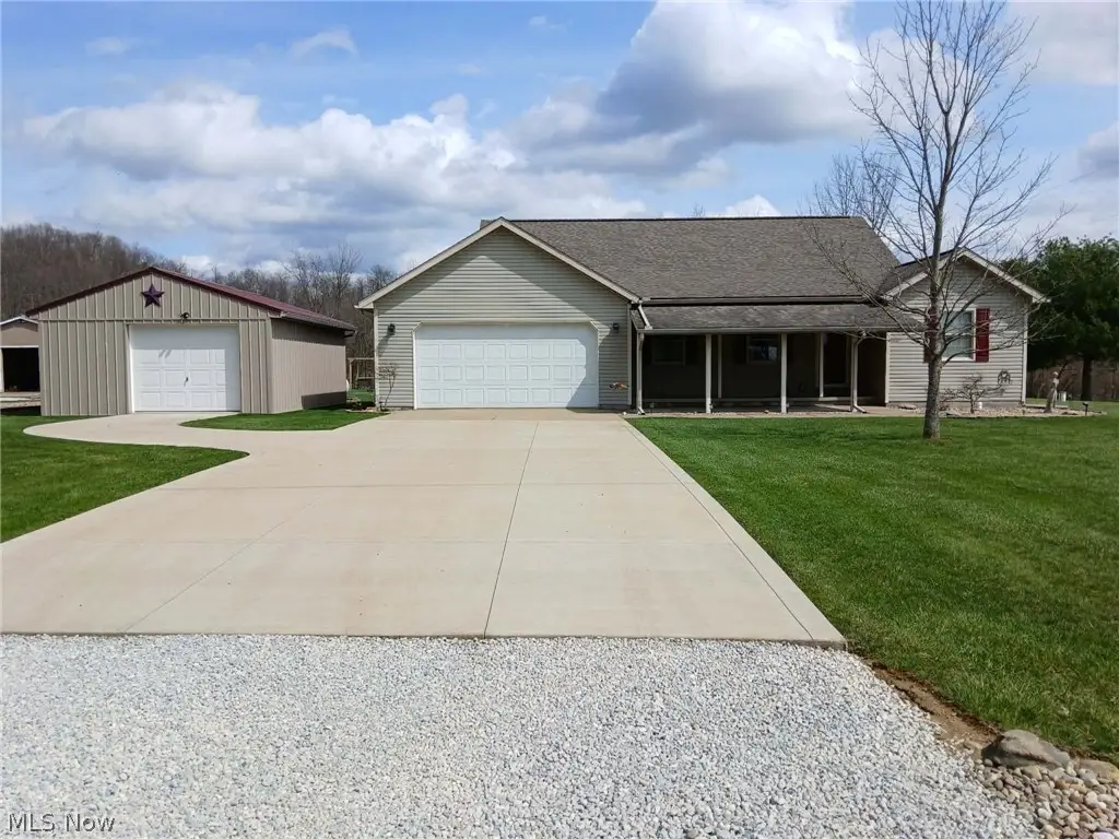 4314 Sherrod Valley Sw Drive, Sherrodsville, OH 44675 - #1