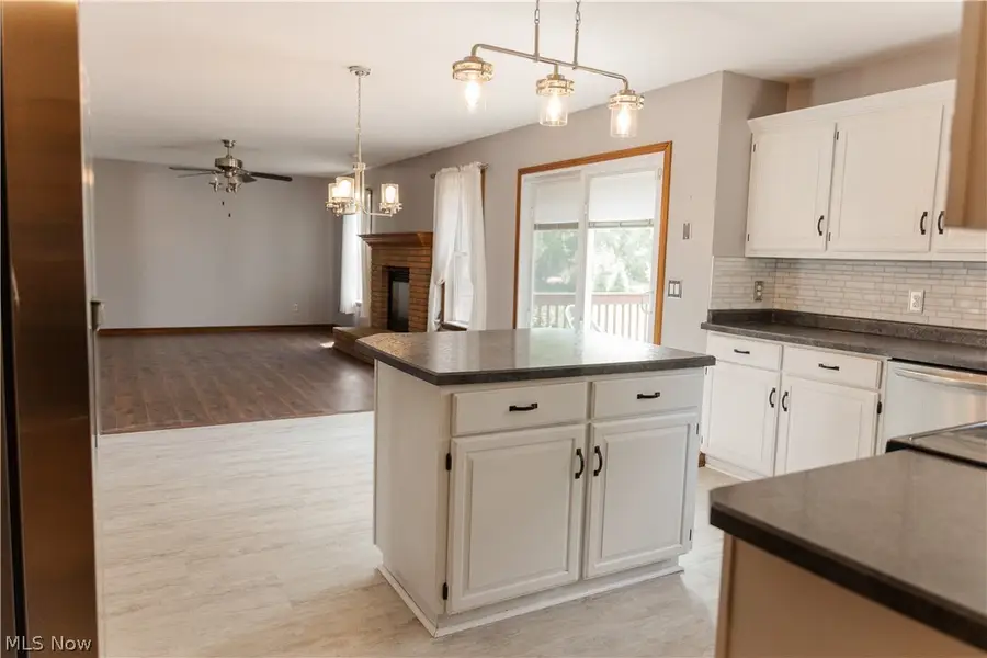 3069 W Castle Nw Circle, Massillon, OH 44647 - #3