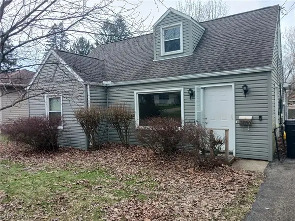 3866 Huntmere Avenue, Youngstown, OH 44515