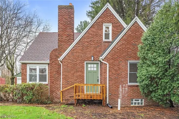 4216 38th Nw Street, Canton, OH 44718