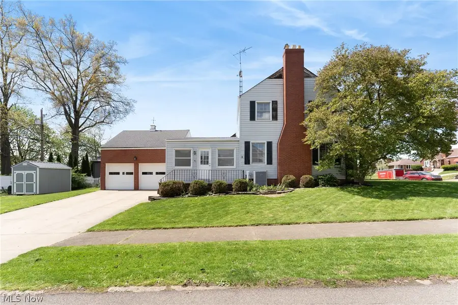 400 31st Nw Street, Canton, OH 44709 - #3