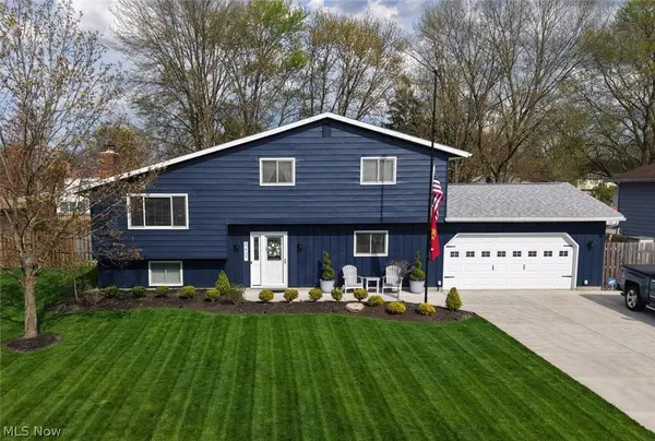 8407 Barton Drive, Strongsville, OH 44149