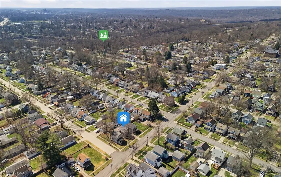 714 Grant Avenue, Cuyahoga Falls, OH 44221 - #3