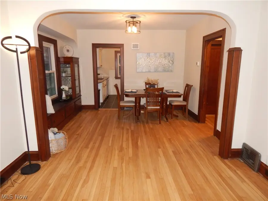 1718 Cook Avenue, Cleveland, OH 44109 - #3