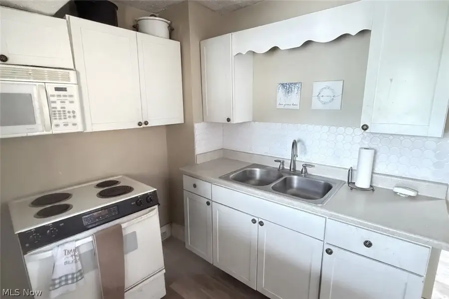 1333 Kellogg Avenue, Akron, OH 44314 - #2