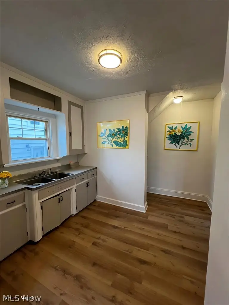 2089 Elbur Avenue, Lakewood, OH 44107 - #2