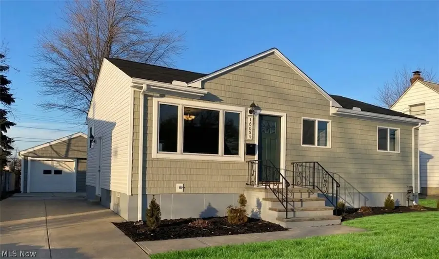 16084 Harrison Drive, Brook Park, OH 44142 - #3