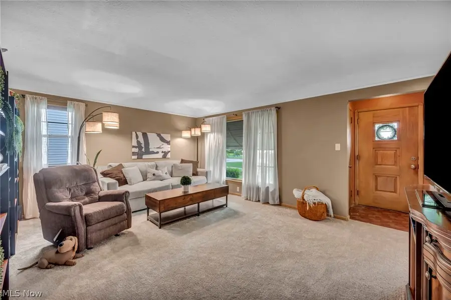 11362 Blossom Avenue, Parma Heights, OH 44130 - #3