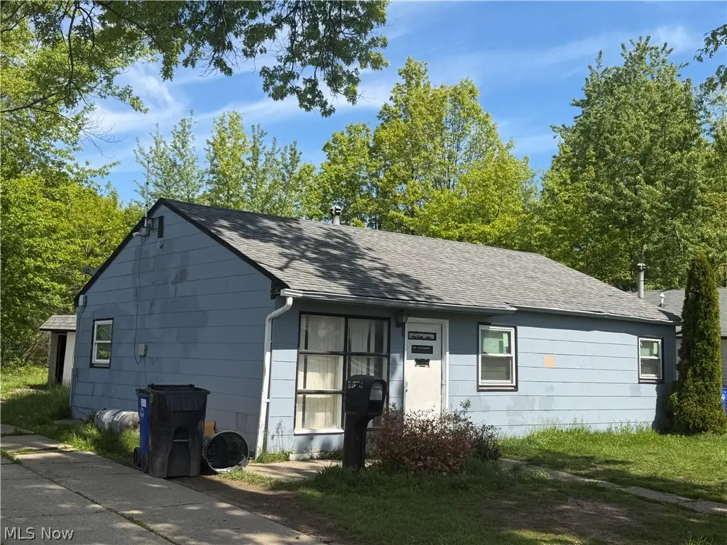 19009 Firwood Road, Cleveland, OH 44110 - #1