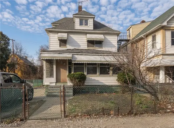 686 E 92nd Street, Cleveland, OH 44108