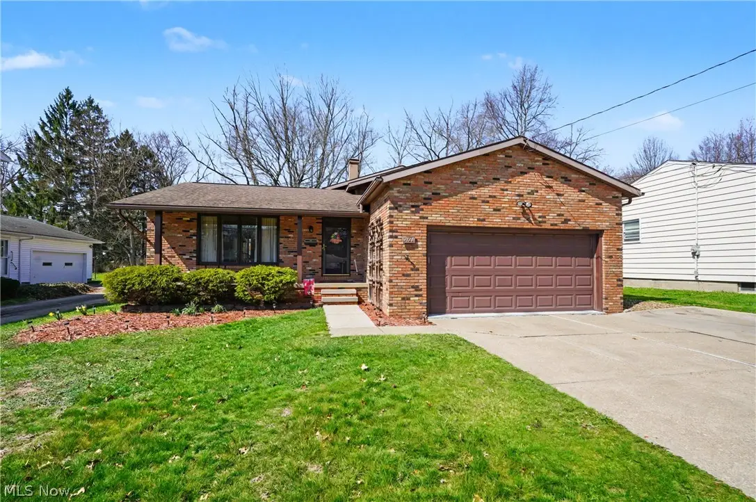 3114 Englewood Drive, Silver Lake, OH 44224 - #1