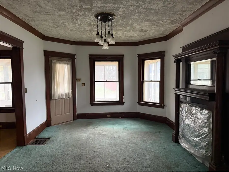 1623 Elsinore Avenue, East Cleveland, OH 44112 - #3