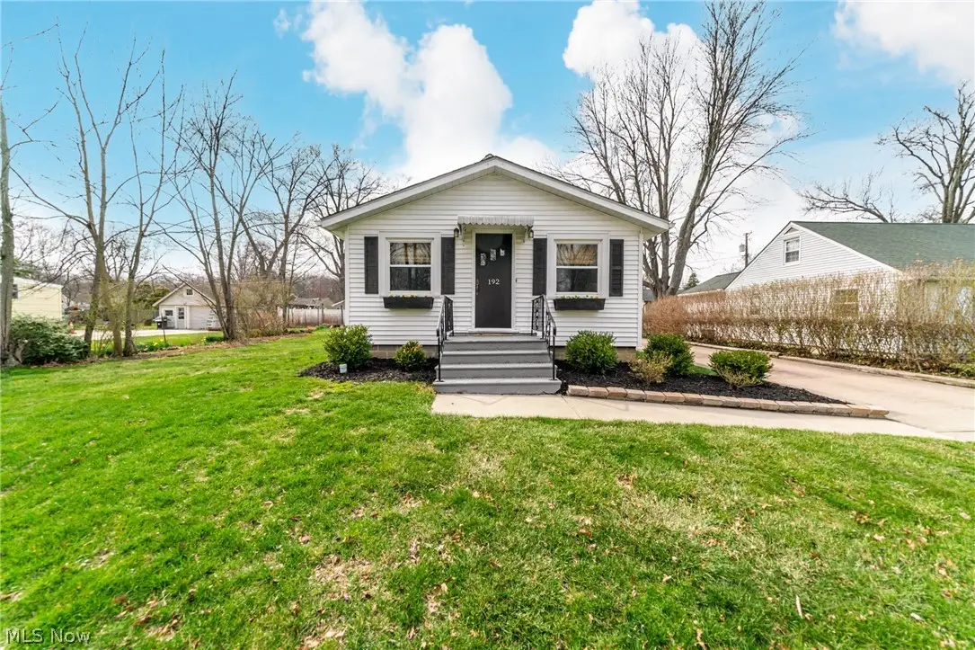 192 Sunset Road, Avon Lake, OH 44012 - #1