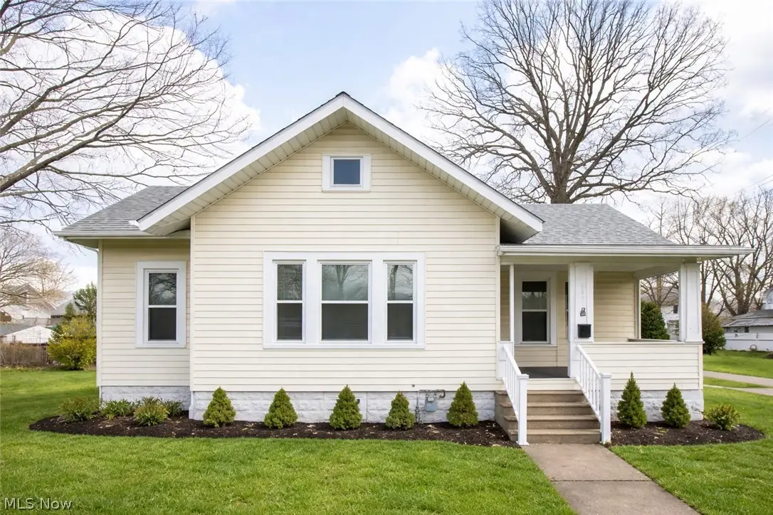 2391 27th Sw Street, Akron, OH 44314 - #1