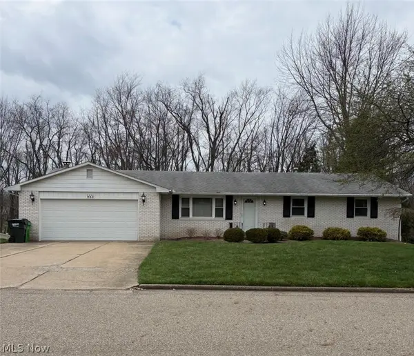 953 Carnation Ne Street, Massillon, OH 44646
