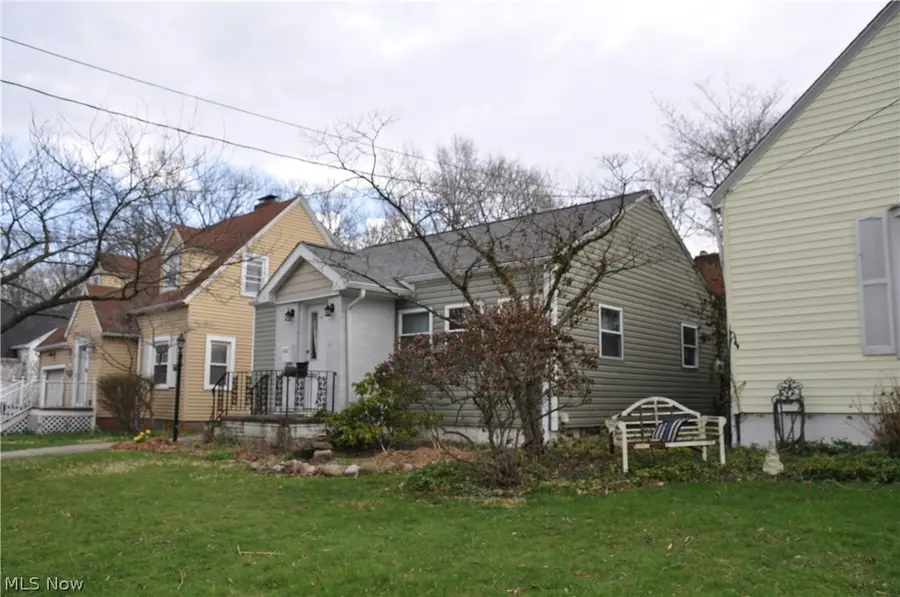 175 Harcourt Drive, Akron, OH 44313 - #3