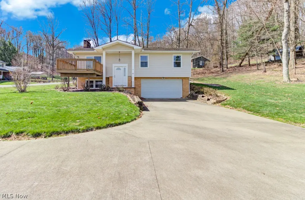 63 W Mohawk Drive, Malvern, OH 44644 - #1