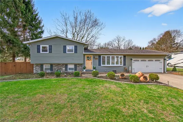 2994 Forestview Ne Street, Canton, OH 44721