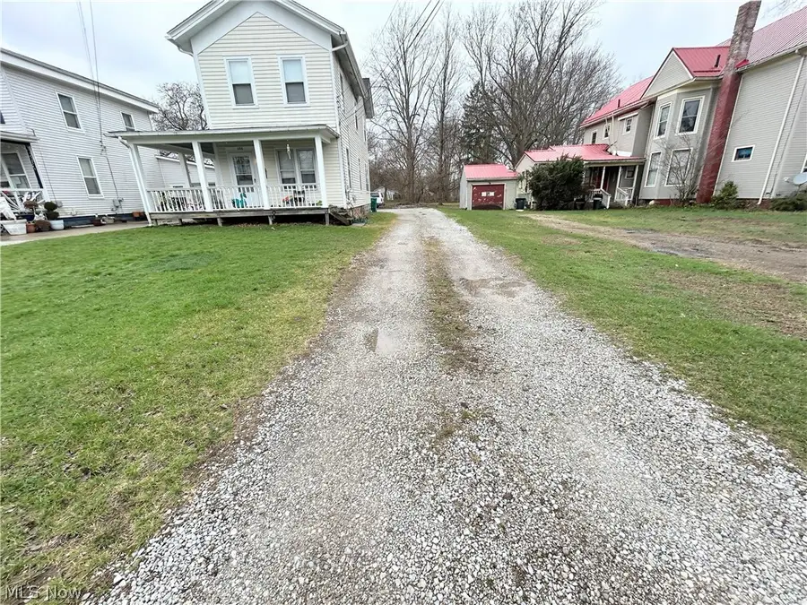 254 S Eagle Street, Geneva, OH 44041 - #3