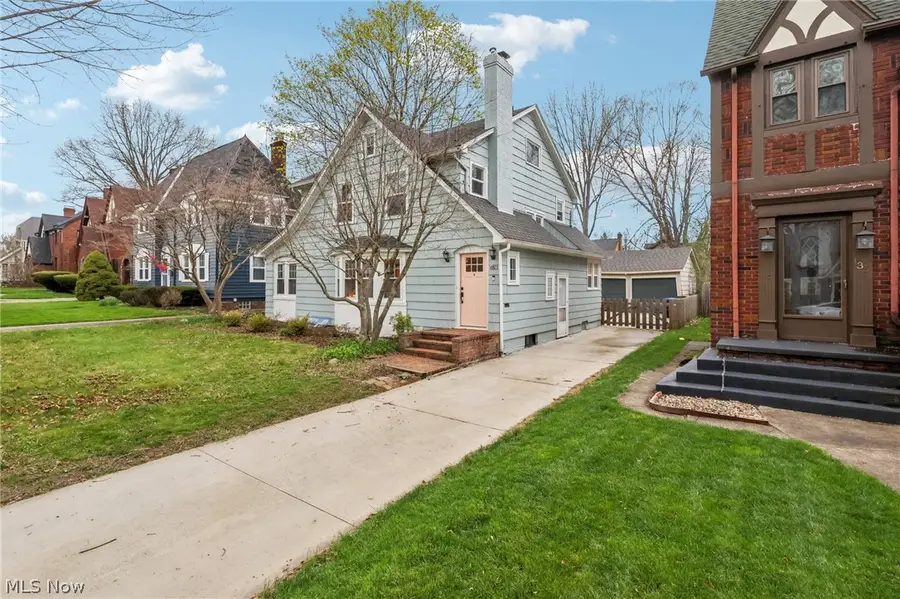 141 Melbourne Avenue, Akron, OH 44313 - #2