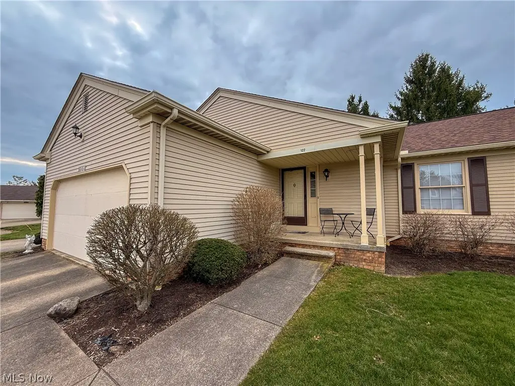 122 Sturbridge Drive, Medina, OH 44256 - #1