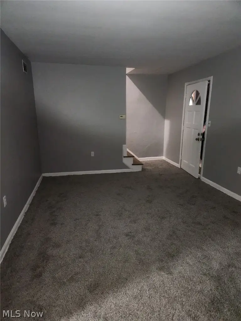 21131 Morris Avenue, Euclid, OH 44123 - #2