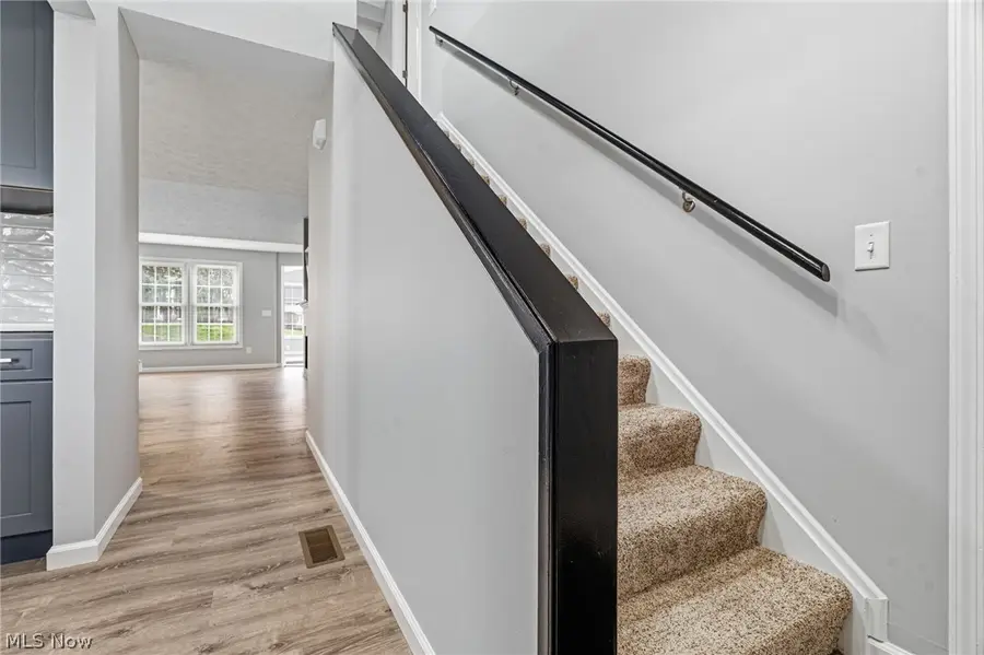 114 Ledbury Ne Circle, Canton, OH 44721 - #3