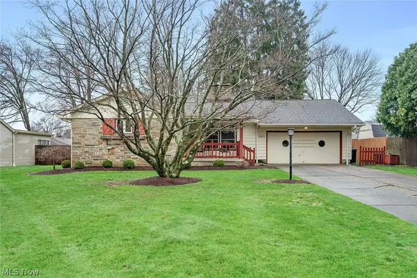 3423 Tall Oaks Lane, Austintown, OH 44511