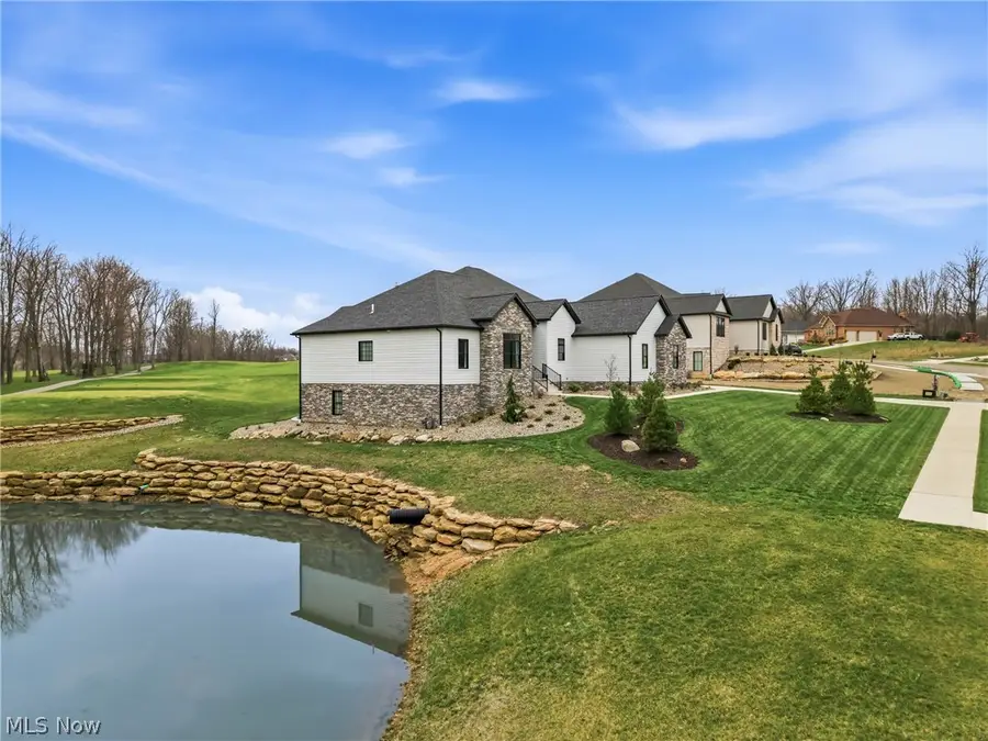 6879 Kyle Ridge Pointe, Canfield, OH 44406 - #3