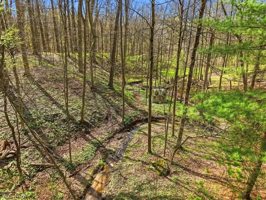 6055 Deepwood Drive, Chagrin Falls, OH 44022 - #3