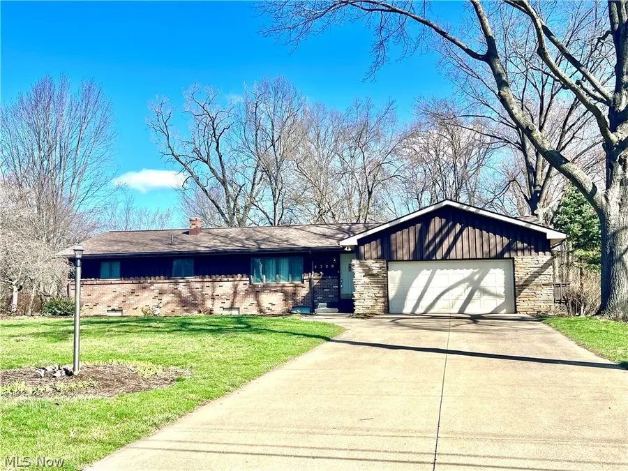 4720 Strouble Nw Drive, Canton, OH 44718 - #2