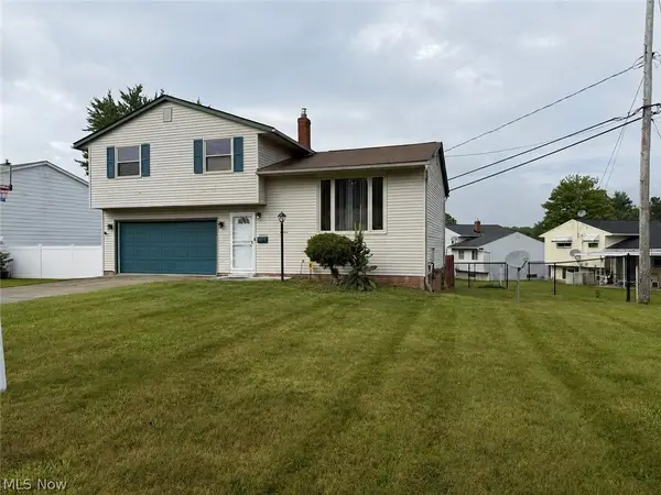 24881 Ridgeline Drive, Bedford Heights, OH 44146