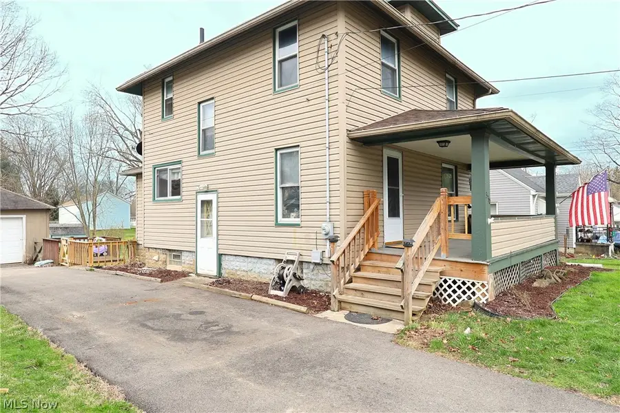 330 E Central Avenue, Ravenna, OH 44266 - #3