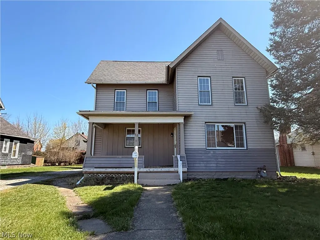 512 6th Sw Street, Massillon, OH 44647 - #1