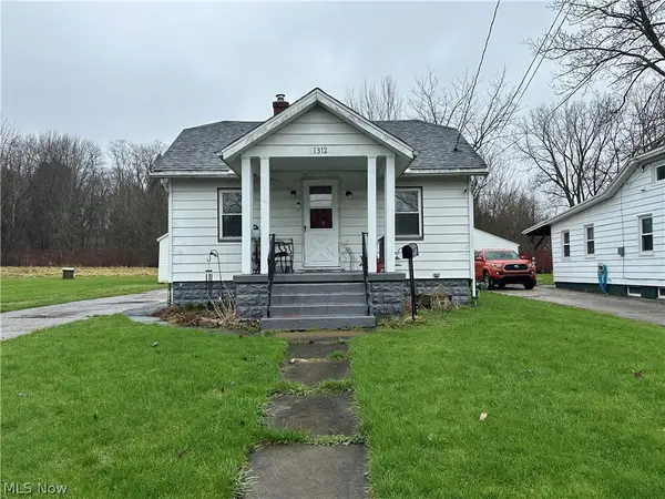 1312 Hamlin Drive, Ashtabula, OH 44004