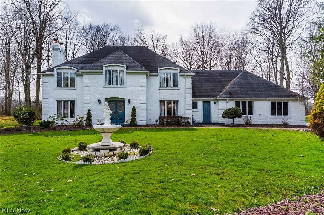 1969 Twin Oaks Drive, Girard, OH 44420 - #1