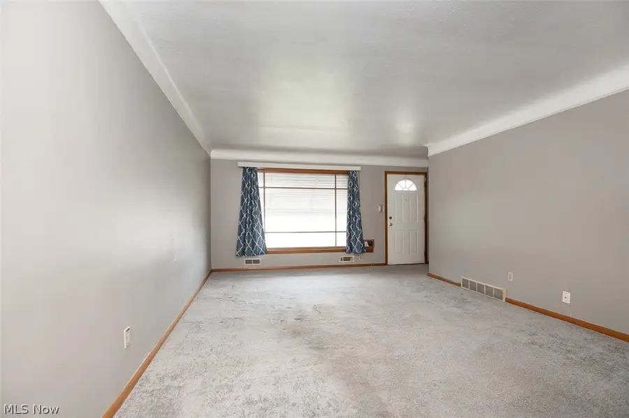 5531 Briarcliff Drive, Garfield Heights, OH 44125 - #2