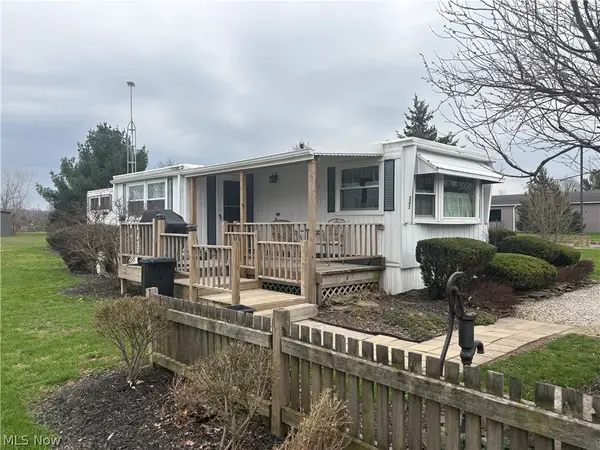 243 Park Avenue, New London, OH 44851