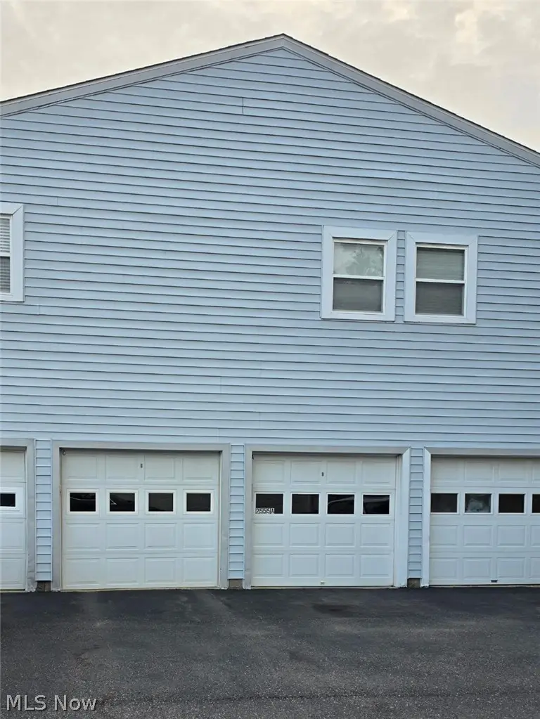 2555 Royal County Down #17 C, Uniontown, OH 44685 - #3