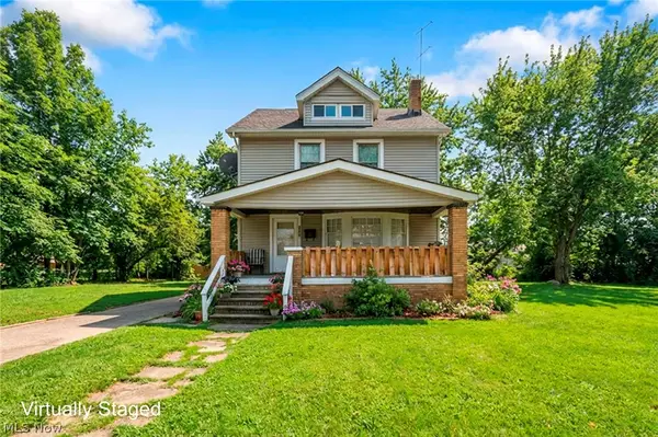 1742 Wayside Road, Cleveland, OH 44112