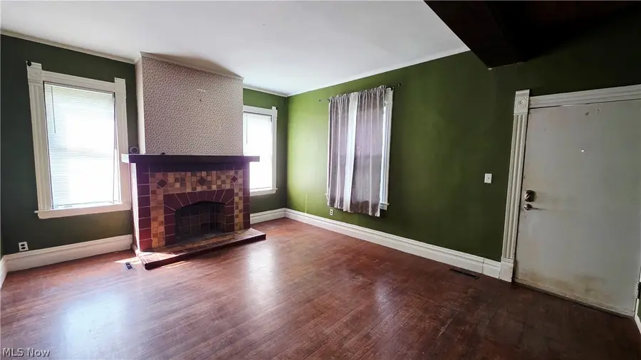 1506 Avery Street, Parkersburg, WV 26101 - #3