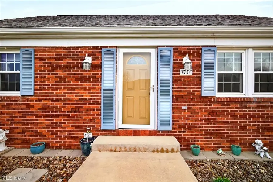 720 Springfield Road #D, Columbiana, OH 44408 - #2