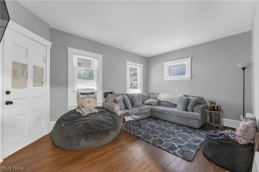 3047 W 105th Street, Cleveland, OH 44111 - #2