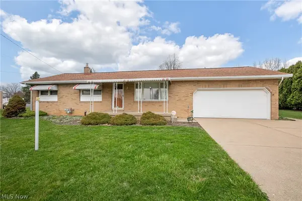 6231 Howland Street, Louisville, OH 44641