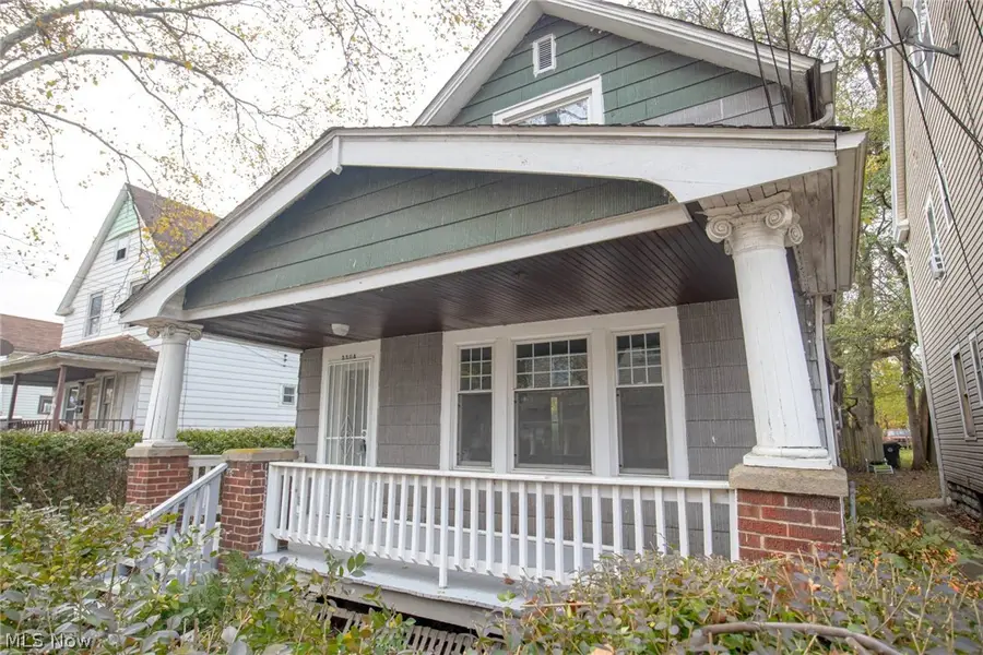 3304 W 46th Street, Cleveland, OH 44102 - #2