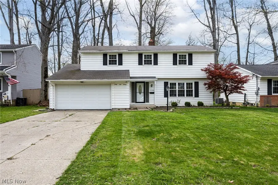 4590 Brendan Lane, North Olmsted, OH 44070 - #2