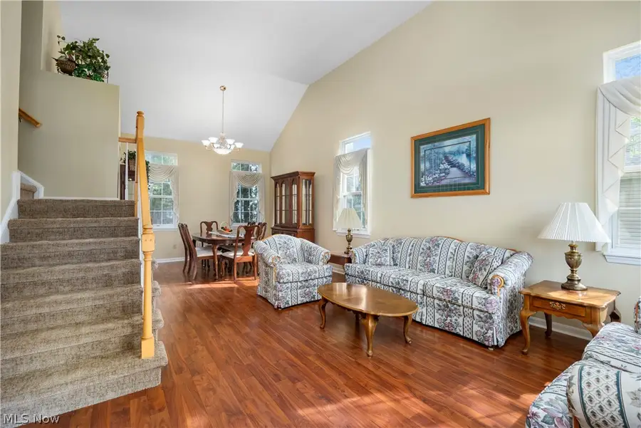 27070 Glenside Lane, Olmsted, OH 44138 - #3