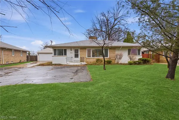 11526 Lake Avenue, Cleveland, OH 44102