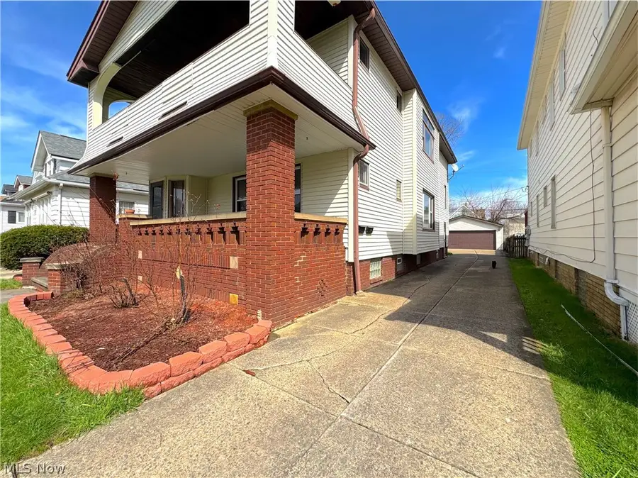 3765 W 134th Street, Cleveland, OH 44111 - #3